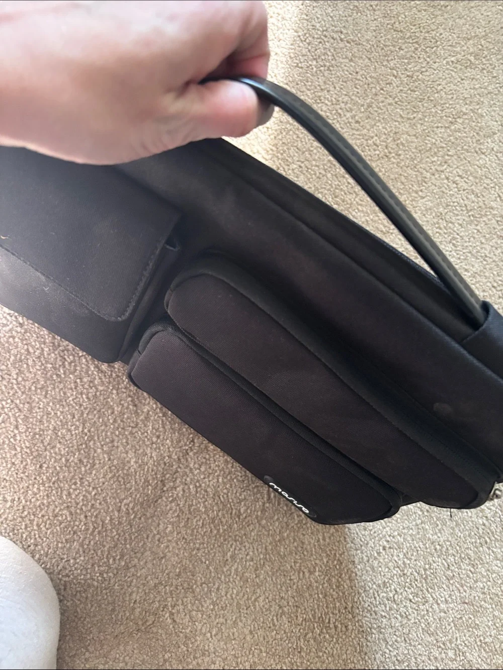 Mosiso Black Compact Laptop Sleeve with Front Pocket
